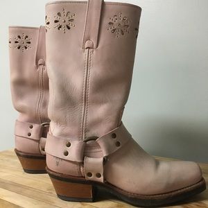 💕 Pink Frye Harness Boots Size 7 💕